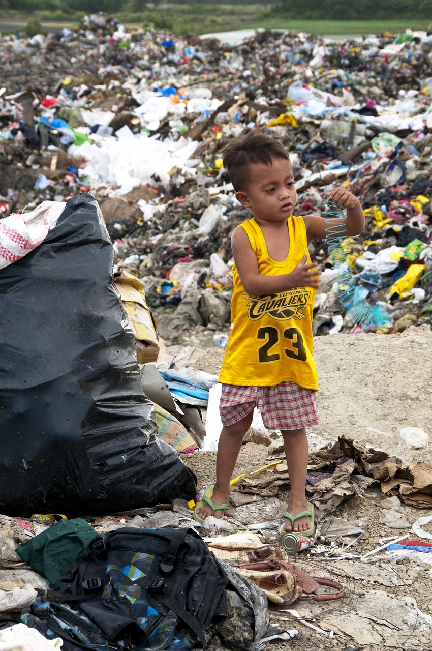 découvrez comment recycler le plastique à la maison facilement et efficacement pour réduire votre impact environnemental et contribuer à un avenir plus durable.