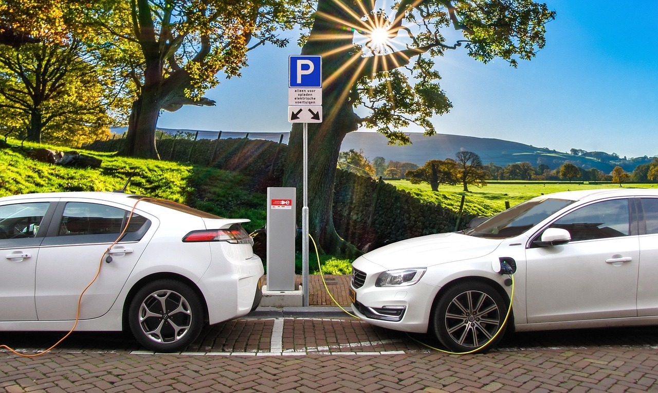 découvrez tout sur les voitures électriques : avantages, fonctionnement, modèles populaires et innovations dans le secteur automobile écologique.
