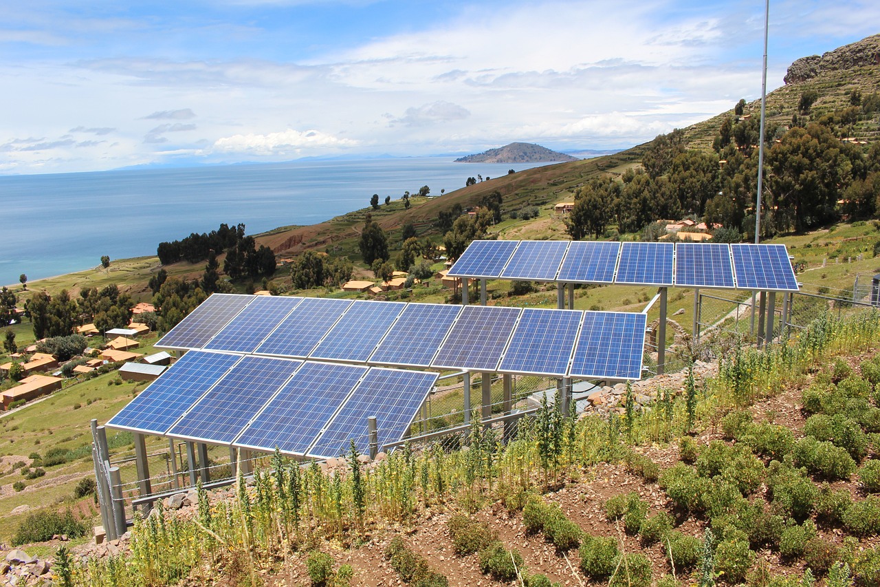 découvrez les panneaux solaires : une solution innovante et durable pour produire votre propre énergie. apprenez comment améliorer l'efficacité énergétique de votre maison tout en réduisant votre empreinte carbone.