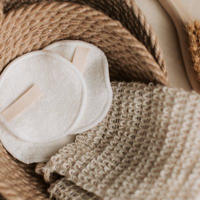 découvrez notre gamme de produits biodégradables, conçus pour réduire votre impact environnemental tout en préservant la qualité et l'efficacité. optez pour des solutions durables qui respectent la planète.