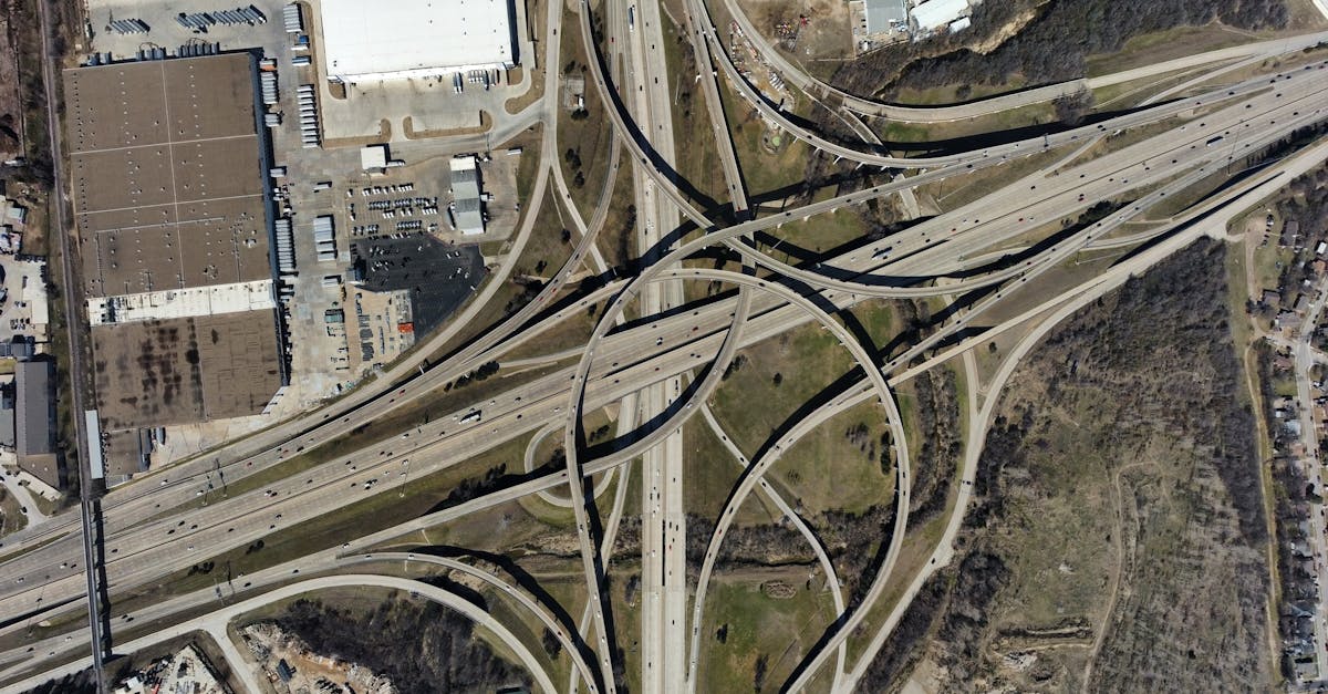 découvrez les enjeux et les opportunités liés au développement des infrastructures. explorez comment les projets d'infrastructure transforment les environnements urbains et ruraux, tout en stimulant la croissance économique et en améliorant la qualité de vie.