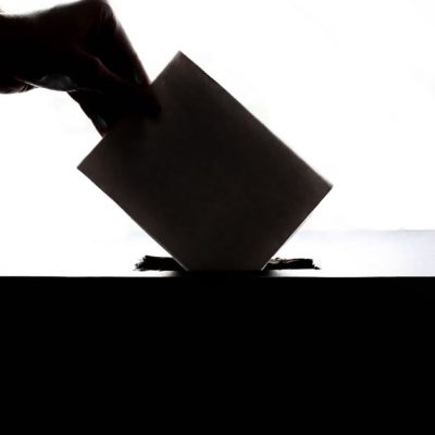 découvrez l'importance de l'engagement civique et comment il transforme nos communautés. apprenez à vous impliquer, à faire entendre votre voix et à contribuer activement à la société pour un avenir meilleur.