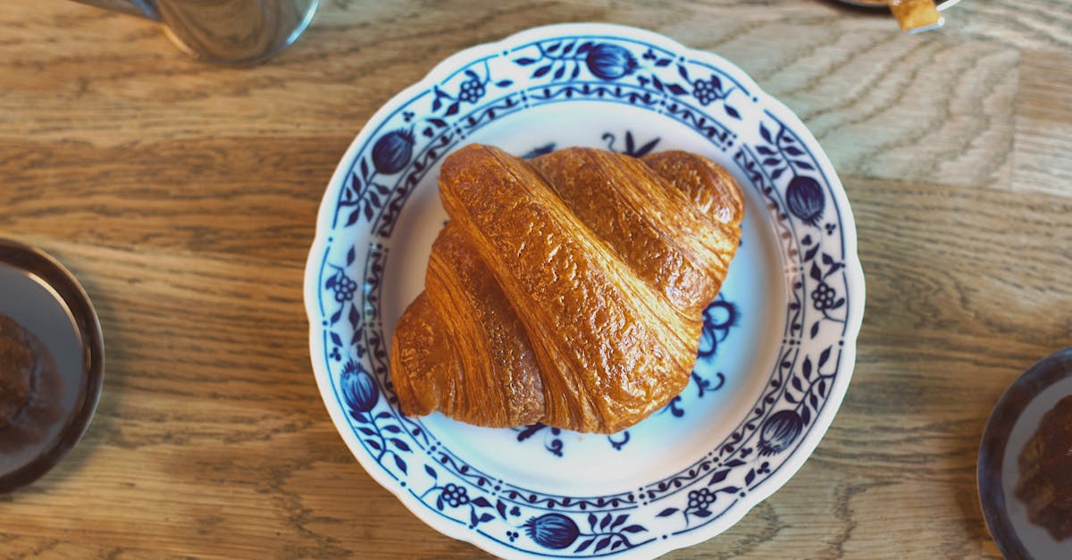 découvrez les diverses traditions culinaires à travers le monde, explorant l'art de cuisiner et de partager des repas qui transcendent les cultures. plongez dans un voyage savoureux à travers les coutumes alimentaires uniques de chaque région.