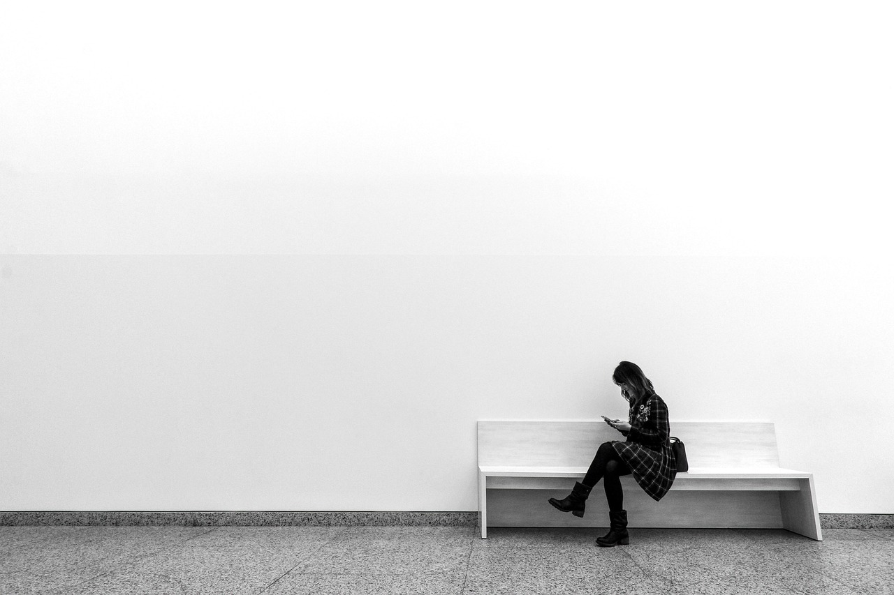 découvrez le minimalisme : un mode de vie épuré qui privilégie l'essentiel pour plus de clarté, de sérénité et de liberté au quotidien. adoptez la simplicité et transformez votre espace comme votre esprit.