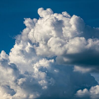 prévisions climatiques pour 2025 : analyses détaillées des tendances météorologiques, impacts environnementaux et perspectives pour un avenir durable.