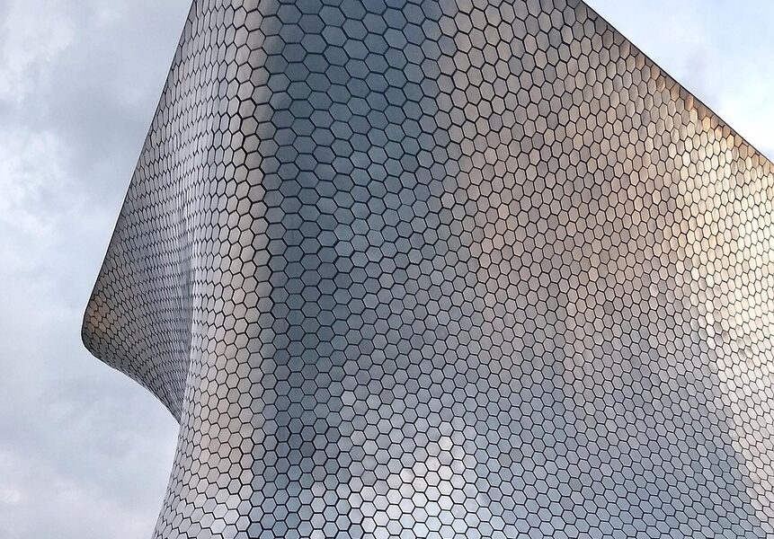 découvrez les bases essentielles et les fondations solides pour construire un projet réussi, que ce soit en construction, en informatique ou en développement personnel.